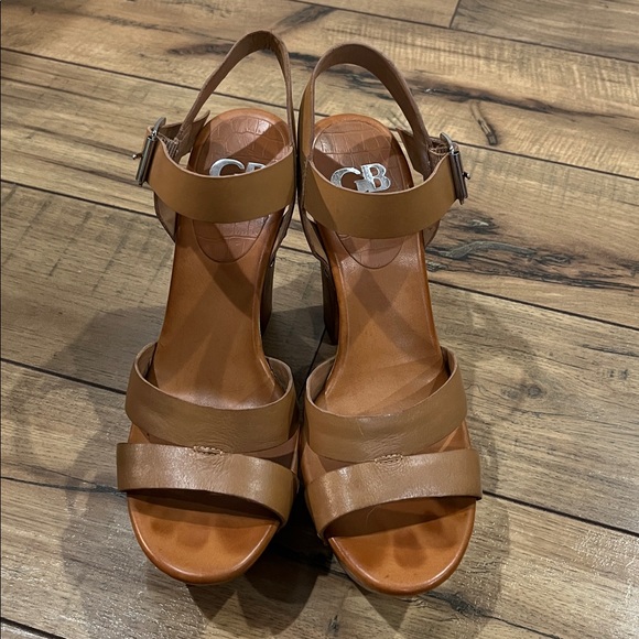 Gianni Bini Women’s Tan Leather Platform Sandals with Chunky Heel Sz 8.5 Summer - Picture 10 of 10